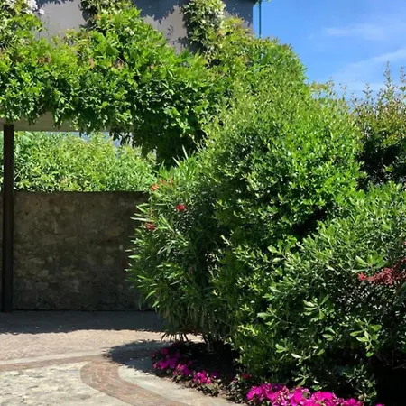 Splendido Lakeview *