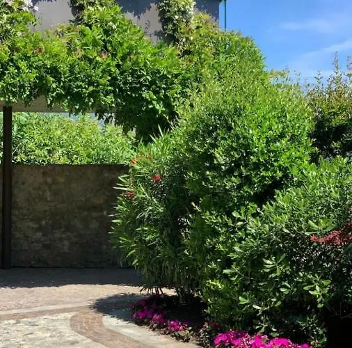 Splendido Lakeview *